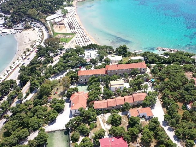 Ορφανοτροφείο Βουλιαγμένης: Ακίνητα προβολής, αντί των 8,7 εκατ. ευρώ σε μετρητά, προτείνει να παραχωρήσει ο Β. Ρέστης στην Εκκλησία!