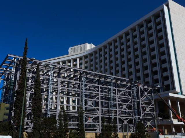 Σε εξέλιξη το μεγάλο έργο μεταμόρφωσης του Hilton στην Αθήνα