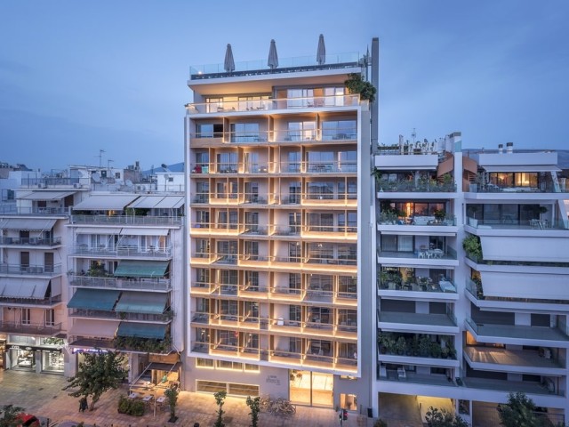 «Λουκέτο» στο ξενοδοχείο «Coco-Mat Athens BC» των Πωλ και Μιχάλη Ευμορφίδη