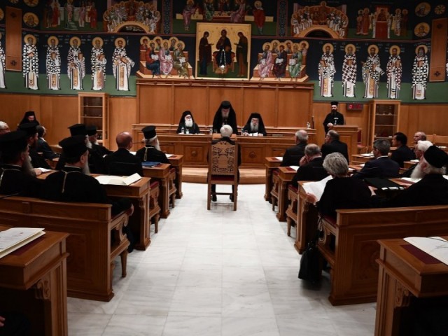 Σε εξέλιξη παρασκηνιακός πόλεμος ιεραρχών για την διαδοχή στην μετά Ιερώνυμο εποχή!