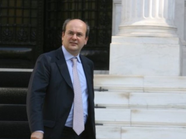 Οι εντολές του Μαξίμου στον Χατζηδάκη