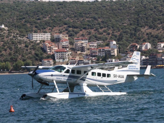 Η Ελλάδα έτοιμη για πτήσεις με υδροπλάνα – Αρνητική γνωμοδότηση σε Μήλο και Σαντορίνη από Ναυτιλίας - εκτός πτητικού δικτύου υδροπλάνων!