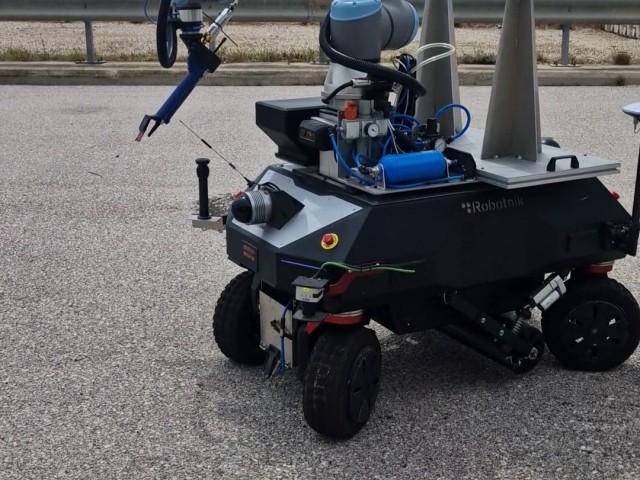 Ένα αυτόνομο ρομπότ δοκιμάστηκε στην Ολυμπία Οδό!