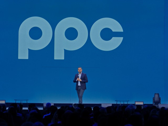 Η ΔΕΗ επανασχεδιάζει την εμπειρία του πελάτη  Νέες ψηφιακές υπηρεσίες και προϊόντα από τη ΔΕΗ το 2026