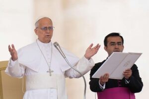 Ιστορική συγγνώμη από τον Πάπα Λέοντα για την καθυστέρηση της Καθολικής Εκκλησίας να καταδικάσει τη δουλεία
