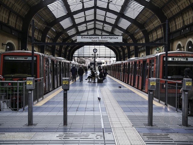 Προβλήματα στον ΗΣΑΠ: Διακοπή συρμών Ταύρος-Πειραιάς