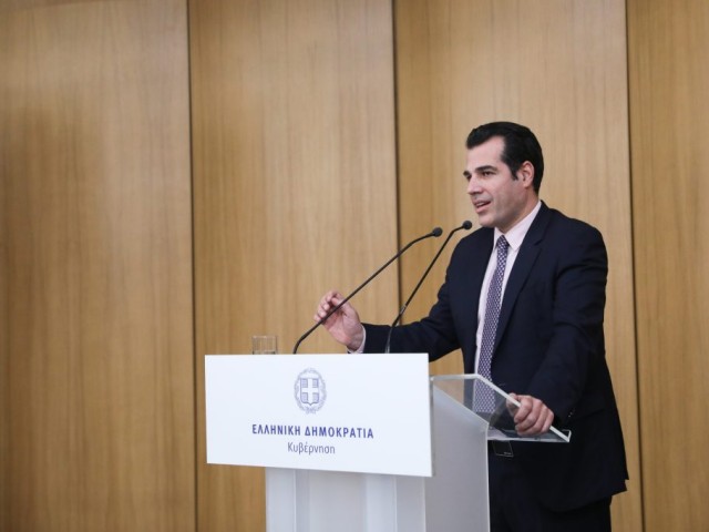 Ο Θάνος Πλεύρης μεταβαίνει στην Αίγυπτο για θέματα μετανάστευσης