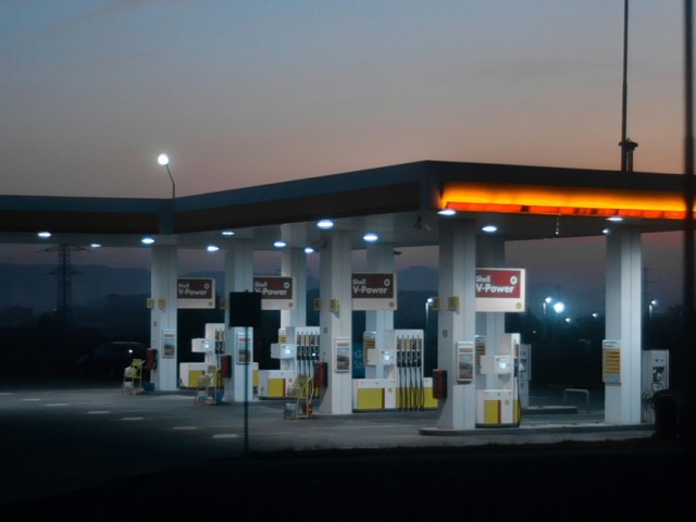Πετρέλαιο πάνω από $100: Η νέα ενεργειακή κρίση μας καίει!