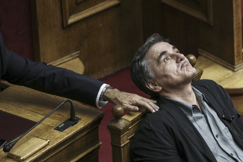 discussion; Euclid Tsakalotos; law; lawmaker; Minister for Finance; parliament; party; priorities; vote; Ευκλείδης Τσακαλώτος; Υπουργός Οικονομικών; βουλή; βουλευτής; κοινοβούλιο; κόμμα;