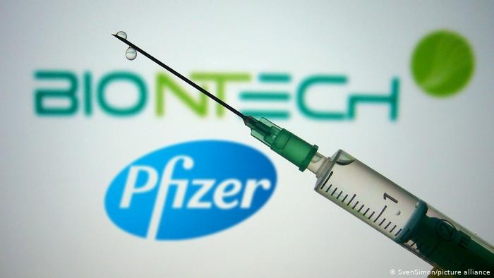 Συμφωνίες Ε.Ε. με Pfizer και BioNTech για 300 εκατ.νέα εμβόλια κατά του COVID 19