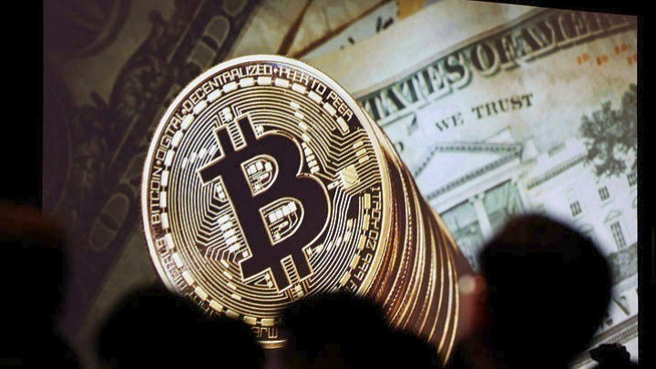 Bitcoin: Απώλειες έως 6% σήμερα μετά το ράλι του Σαββατοκύριακου