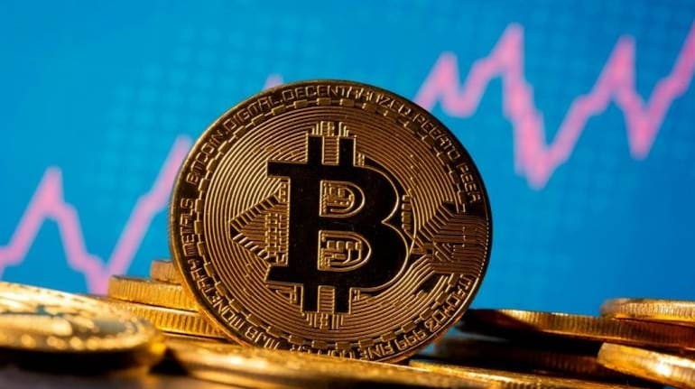 Bitcoin: Νέο ρεκόρ ανόδου κοντά στα 50.000 δολάρια