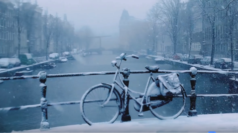 Ολλανδία-Γερμανία: Χιονοστιβάδα προβλημάτων από τη χιονοθύελλα «Ντάρσι»