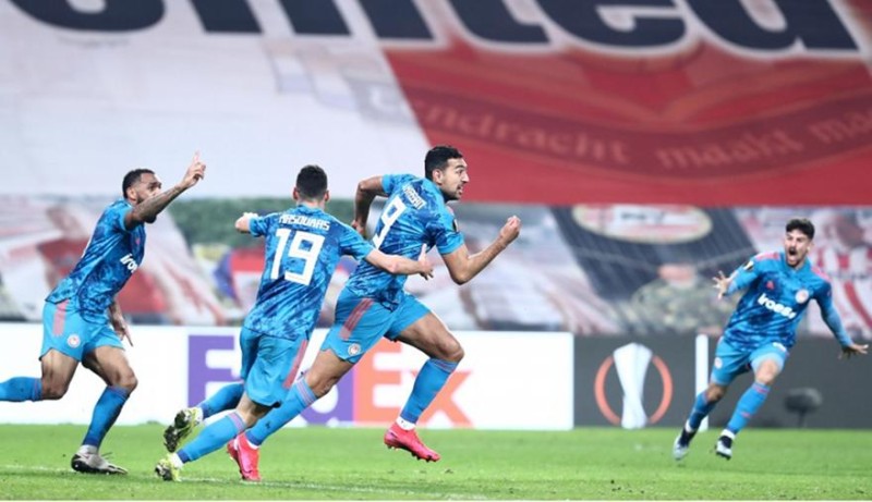 Αϊντχόφεν - Ολυμπιακός: 2-1 και πρόκριση των ερυθρολεύκων στους