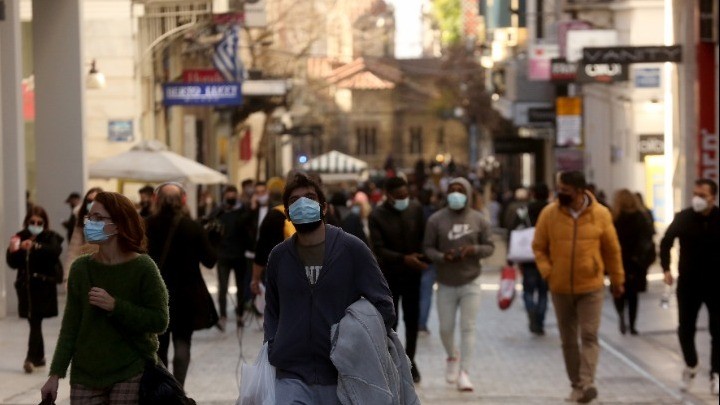 Ριζικές αλλαγές έφερε ο Covid στην καθημερινότητα των Ελλήνων