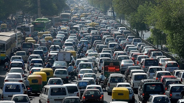 Στροφή των Ελλήνων στα αυτοκίνητα πόλης