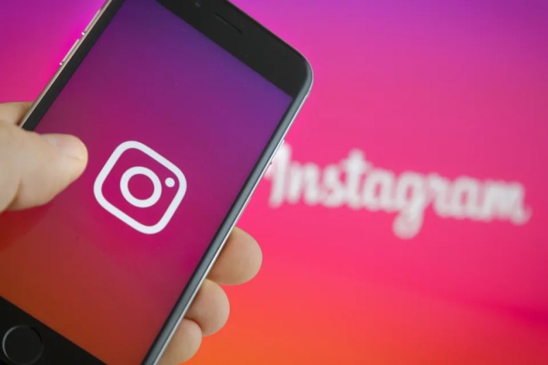 Το Instagram θέλει να μαντεύει την ηλικία των χρηστών