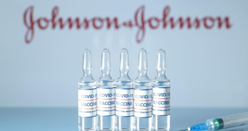 ΕΜΑ: Εγκρίθηκε το εμβόλιο της Johnson & Johnson