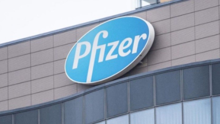 Η Pfizer ξεκινά κλινικές δοκιμές νέου αντι-ιικού από το στόμα