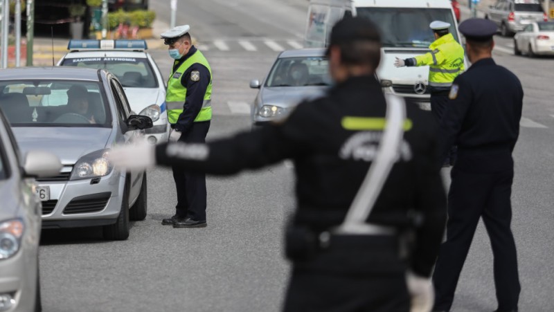 Δρακόντειοι έλεγχοι της αστυνομίας στα διόδια των εθνικών οδών