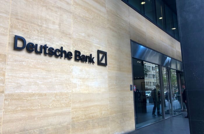 Deutsche Bank: Καθαρά κέρδη 908 εκατ. ευρώ το α' τρίμηνο