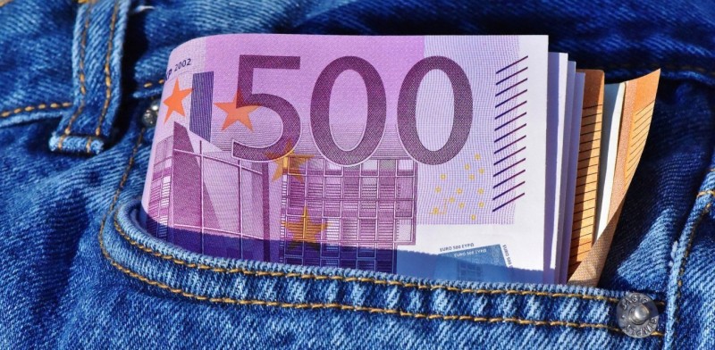 Πρωτογενές έλλειμμα €3,413 δισ. στο α' τρίμηνο του 2021