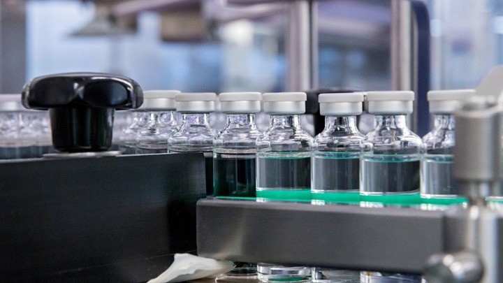 Η Sanofi θα παράγει έως 200 εκατ. δόσεις του εμβολίου της Moderna