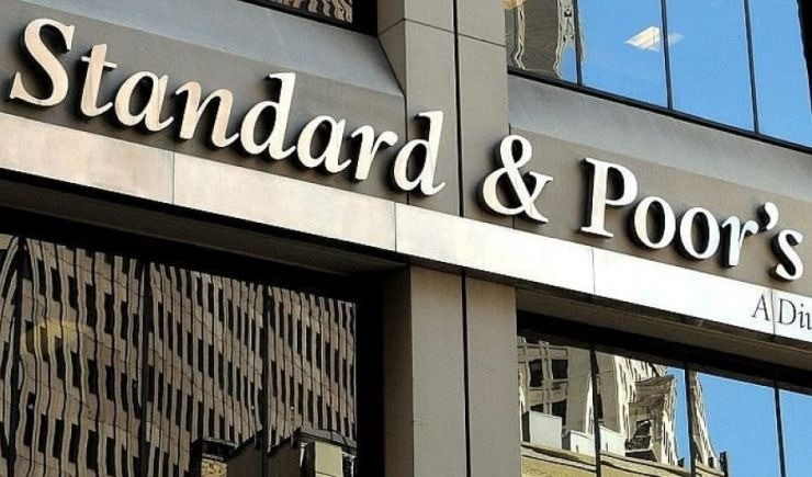 S&P: Αναβάθμιση και των ελληνικών τραπεζών