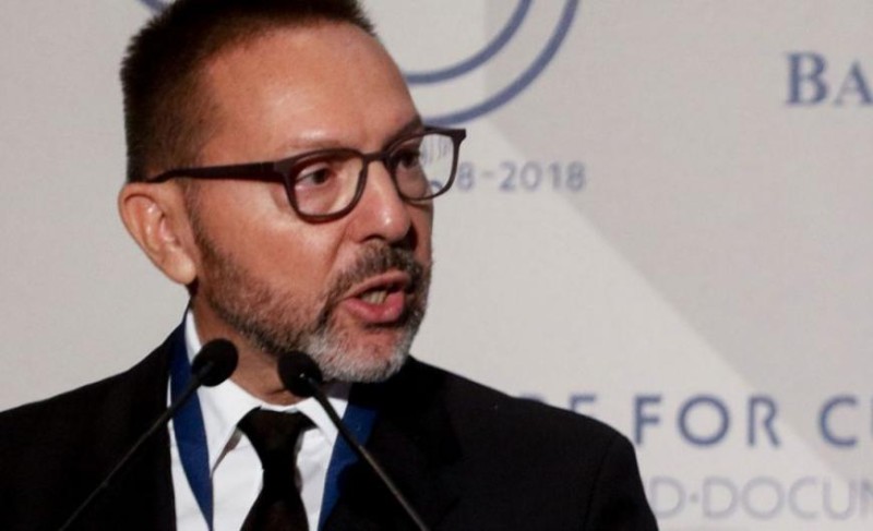 Οι προβλέψεις Στουρνάρα και το… κενό αέρος