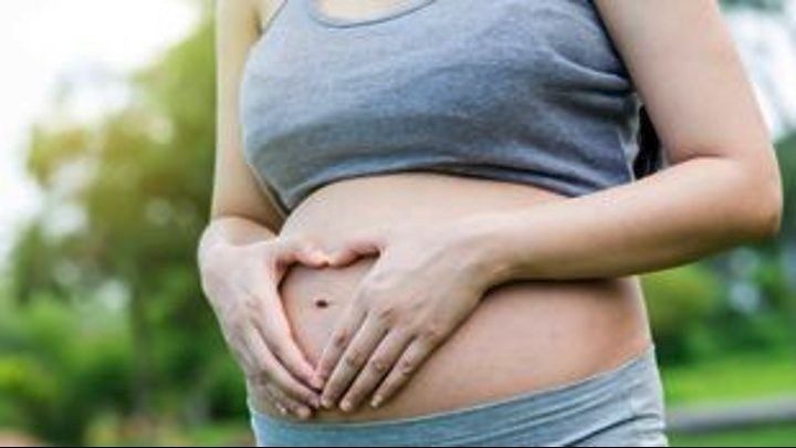 Τα εμβόλια κατά του Covid προστατεύουν τις έγκυες δεν κάνουν ζημιά στον πλακούντα