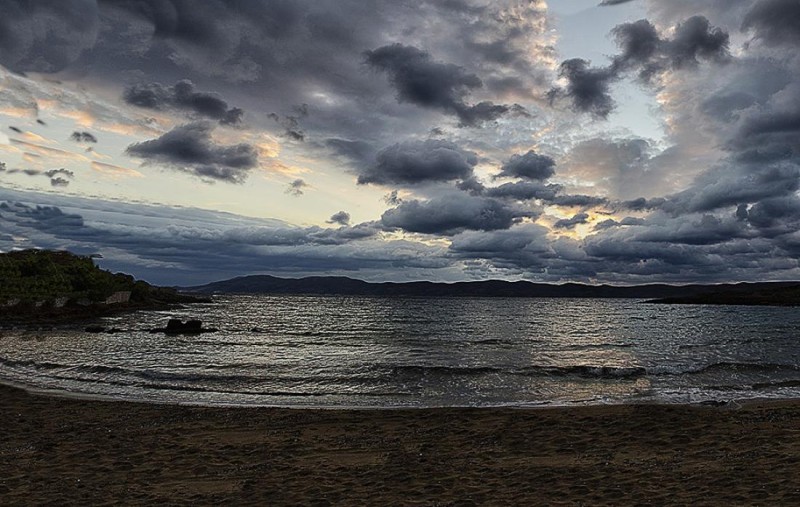 meteo: Βροχές, καταιγίδες και πτώση θερμοκρασίας το Σάββατο