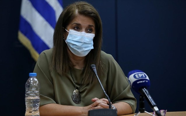 Βάνα Παπαευαγγέλου: Θα αργήσουμε να απαλλαγούμε από τις μάσκες