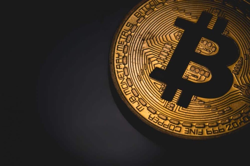 Bitcoin: Νέα πτώση 5,71%, στα 35.210 δολ.
