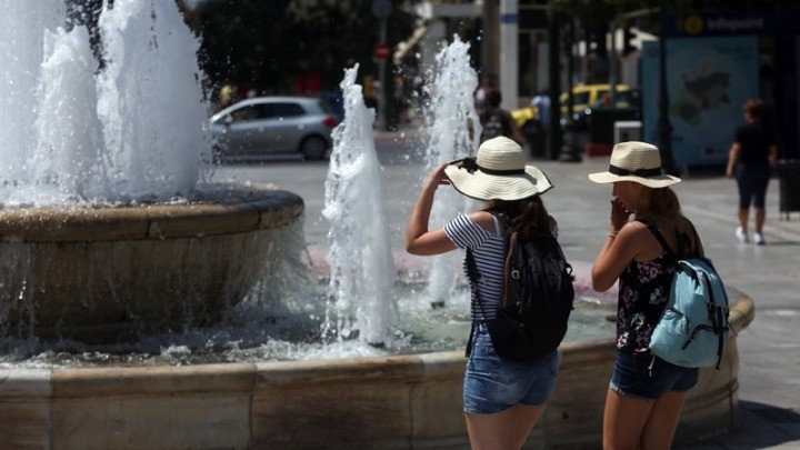 Χτυπάει... 40αρια σήμερα ο υδράργυρος