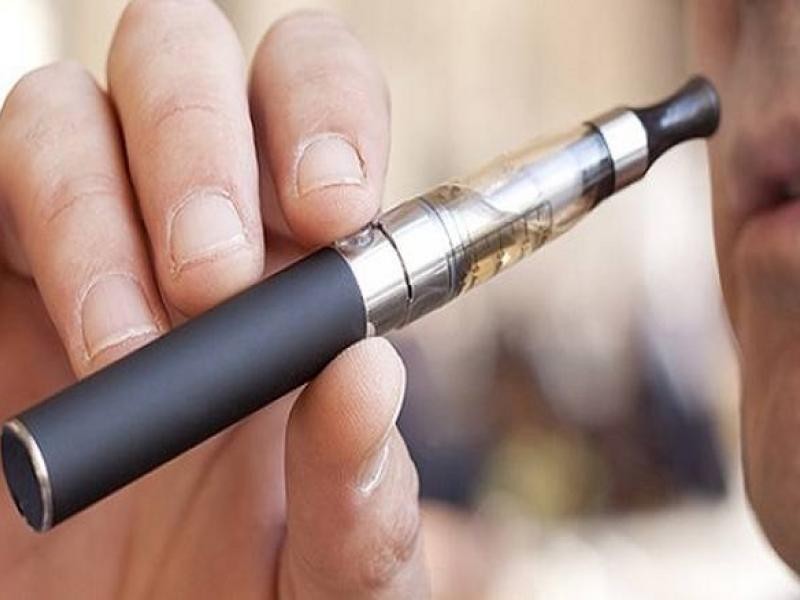 ΠΟΥ: Επικίνδυνο το ηλεκτρονικό τσιγάρο και λοιπές συσκευές εισπνοής νικοτίνης