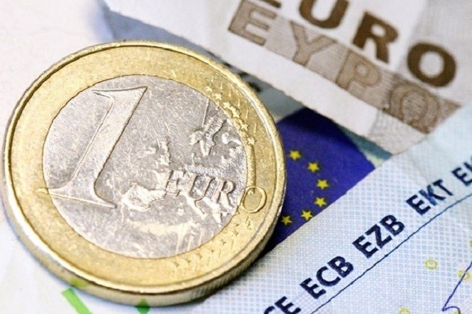 PMI: Σε υψηλό 21 ετών ο προκαταρκτικός σύνθετος δείκτης