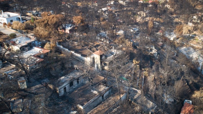 ΥΠΕΣ: 150.000 ευρώ στους δήμους της ΒΑ Αττικής για τους πυρόπληκτους