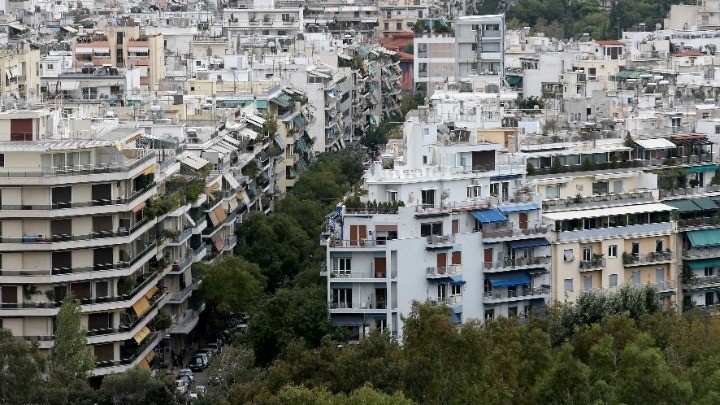 Παράταση αποχής από πλειστηριασμούς ευάλωτων νοικοκυριών