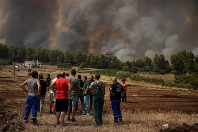 Ο πύρινος εφιάλτης συνεχίζεται στη Β. Εύβοια 