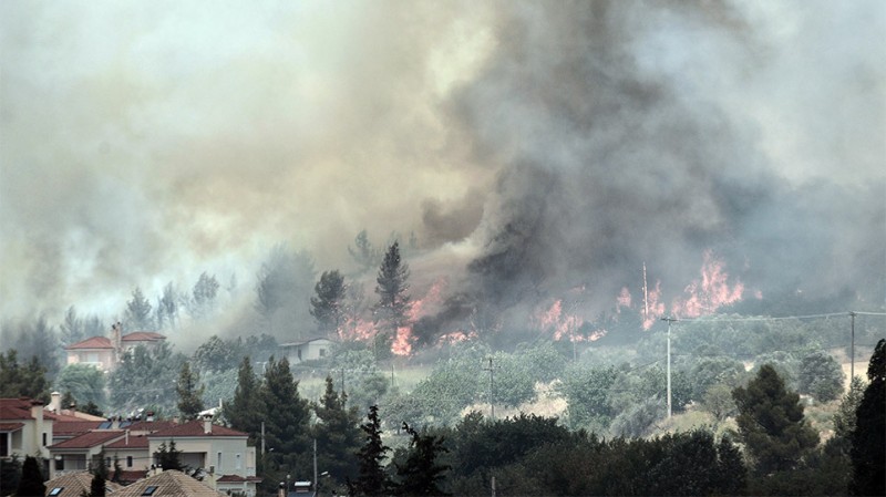 Χωρίς τέλος η πύρινη λαίλαπα στην Αττική