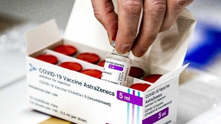 Συμφωνία ΕΕ-AstraZeneca για τα υπόλοιπα 200 εκατ. δόσεων εμβολίου