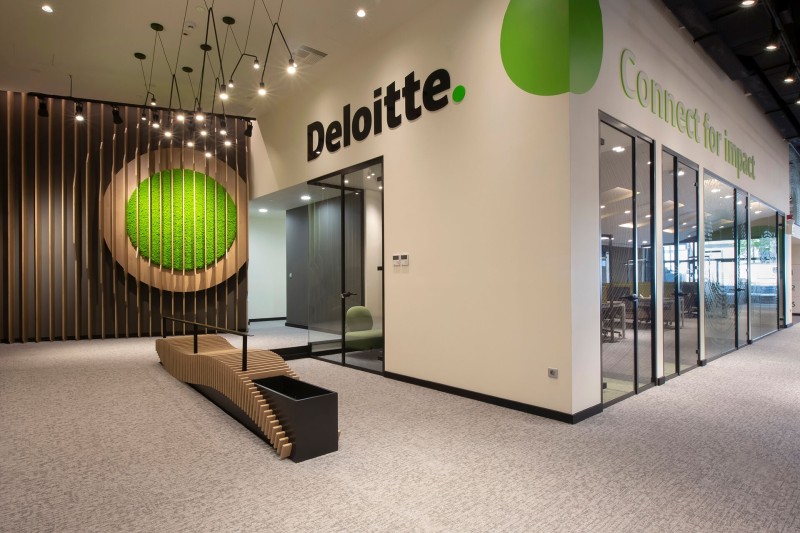Πλάνο προσλήψεων 400 νέων εργαζομένων από την Deloitte