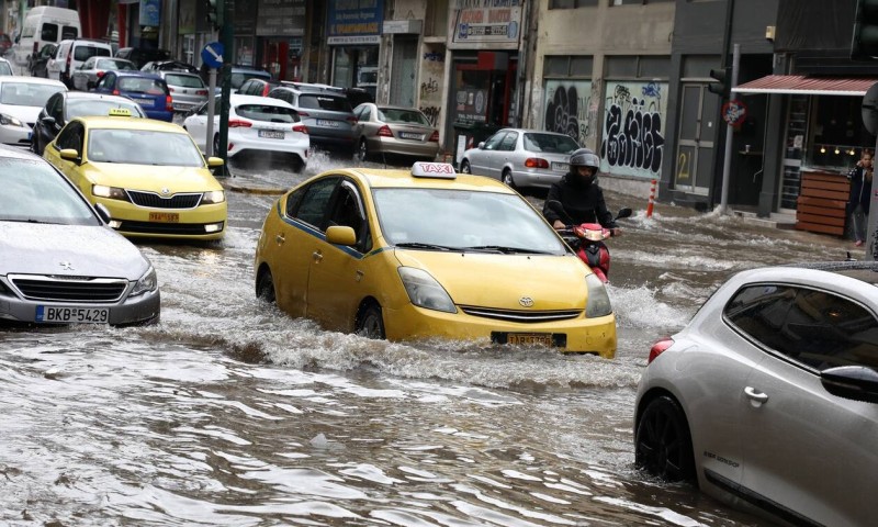 Σε ποιες περιοχές θα εκδηλωθούν έντονα καιρικά φαινόμενα