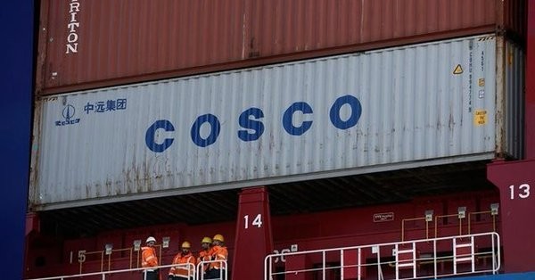Προβλήματα σε εισαγωγές-εξαγωγές από την απεργία στην COSCO