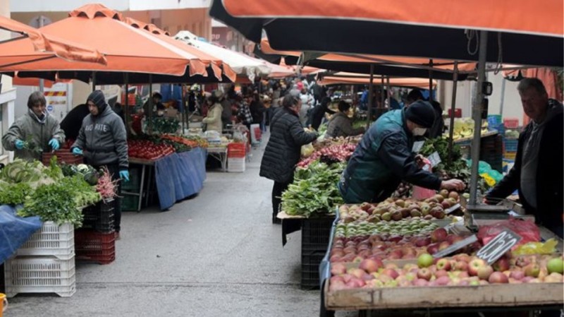 Βουλή: Ψηφίστηκε το νομοσχέδιο για τις λαϊκές αγορές