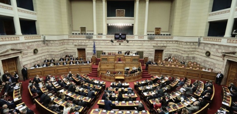 Προϋπολογισμος: Για μείωση εισοδημάτων και κοινωνικούς αποκλεισμούς κατηγορεί την κυβέρνηση η Έφη Αχτσιόγλου