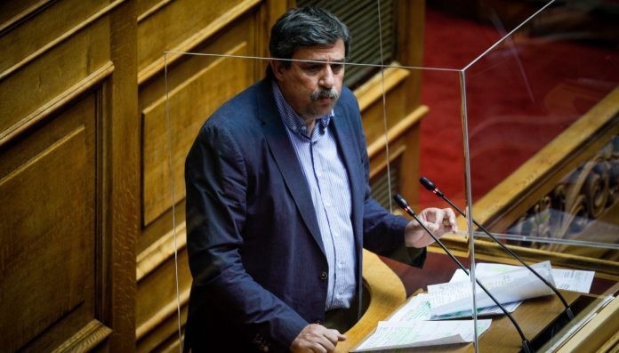 Ανδρέας Ξανθός: Να ισχύσει διατίμηση για τις μάσκες - Δωρεάν τα τεστ