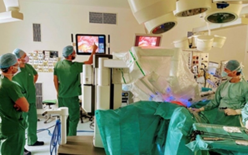 Metropolitan General: Διεθνής Εβδομάδα Εκπαίδευσης Ρομποτικής Χειρουργικής από την Α΄ Γυναικολογική Κλινική
