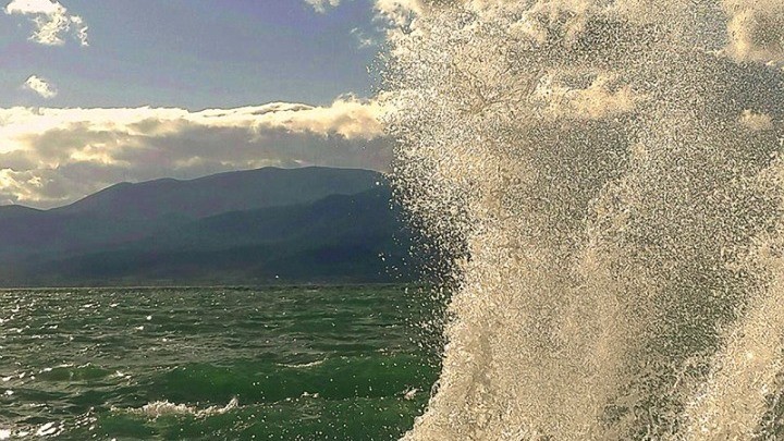 Σε ισχύ το απαγορευτικό απόπλου από Πειραιά, Ραφήνα και Λαύριο