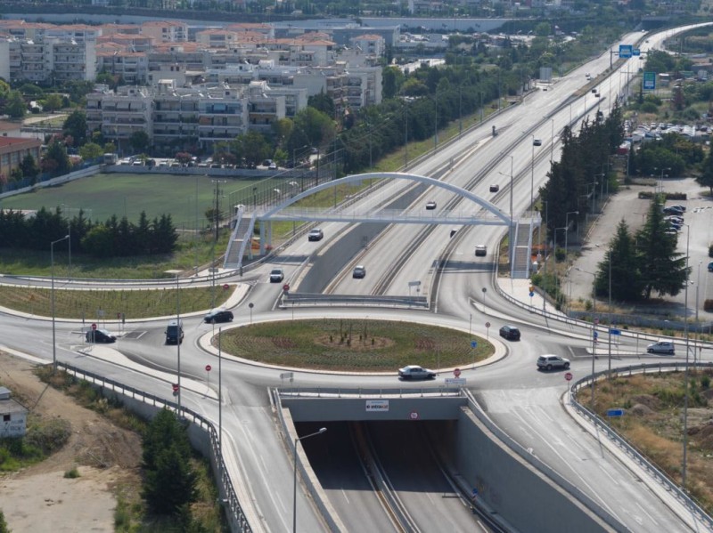 Τι μας λέει η πορεία των Ιντρακάτ και Dimand στον τομέα των κατασκευών